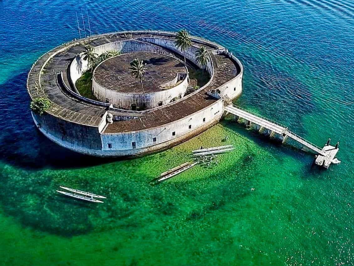 Canoa no Forte São Marcelo